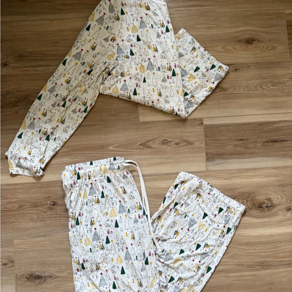 Magnetic Me Multicolor Tree Print Pajamas